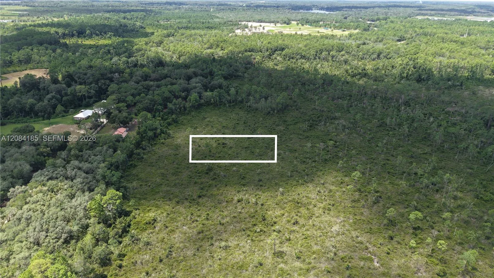 Foto de propiedad en 0 Crocus Lane, FL 32640  con MLS# 