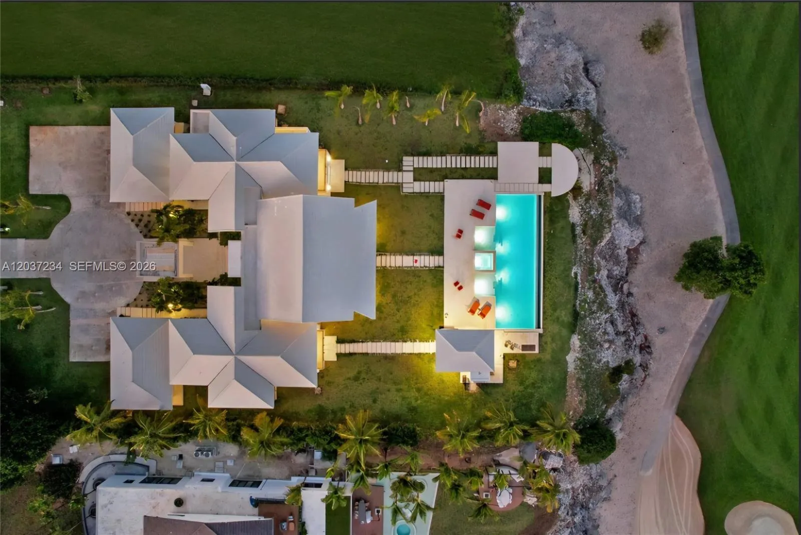 Foto de propiedad en 0 Lush Greenery, FL  con MLS# 