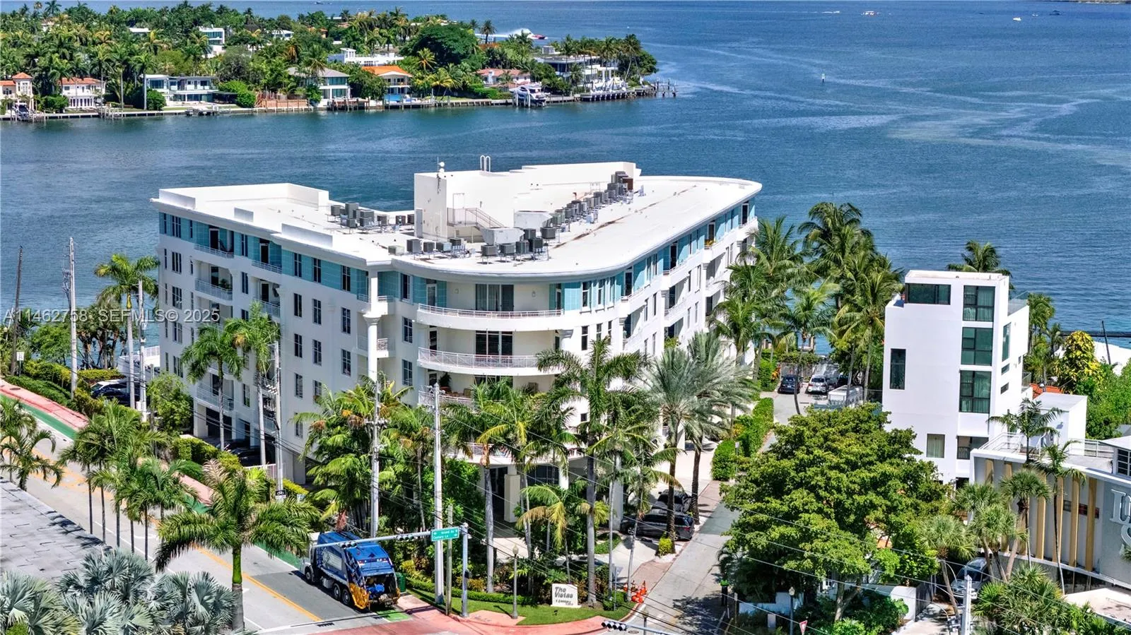 Foto de propiedad en 1 Century Lane 209, Miami Beach, FL 33139 Miami Beach con MLS# 