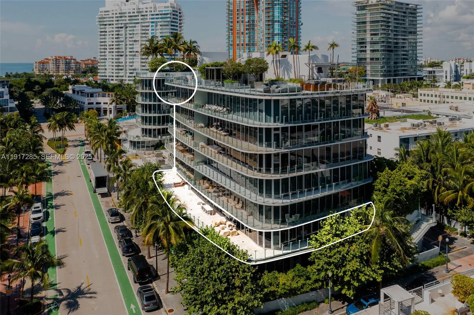 En Renta 1 Collins Avenue 207, Miami Beach, FL 33139, Miami Beach, FL 33139