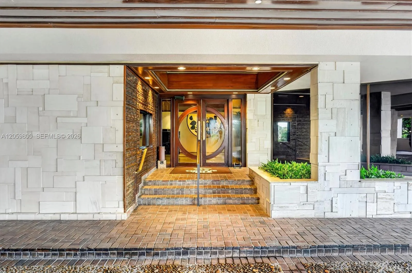 Foto de propiedad en 1 Grove Isle 506, Miami, FL 33133 Miami con MLS# 