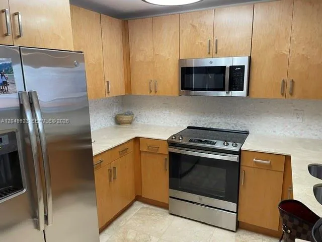 Foto de propiedad en 10 Aragon Avenue 1113, Coral Gables, FL 33134 Coral Gables con MLS# 