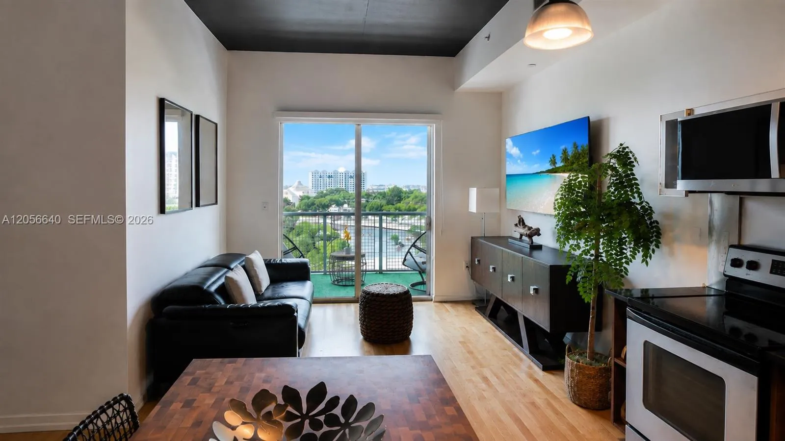 Foto de propiedad en 10 S River Drive 708, Miami, FL 33130 Miami con MLS#