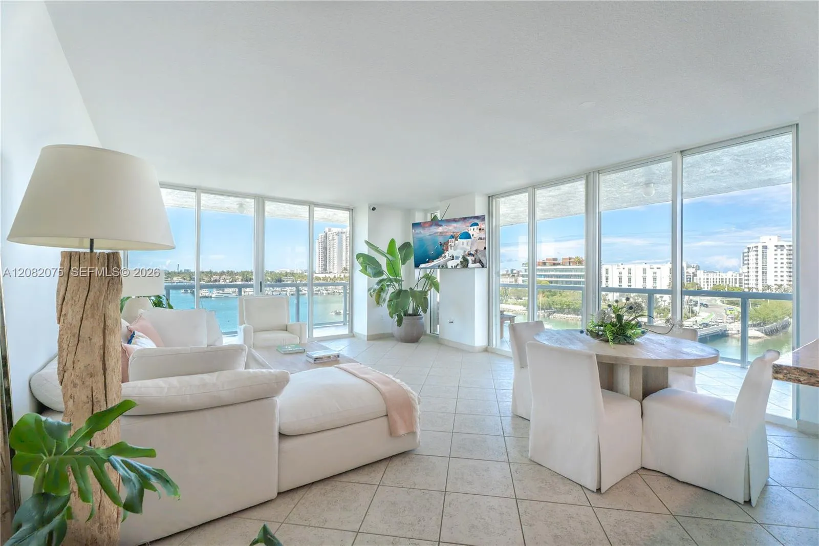En Venta 10 Venetian Way 604, Miami Beach, FL 33139, Miami Beach, FL 33139