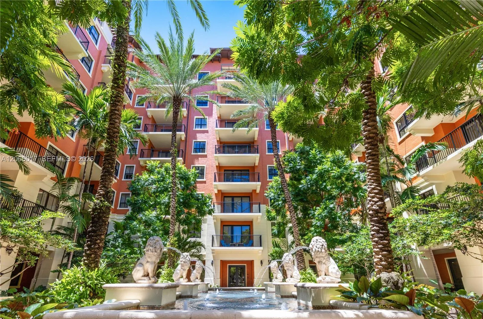 Foto de propiedad en 100 Andalusia Avenue 312, Coral Gables, FL 33134 Coral Gables con MLS# 