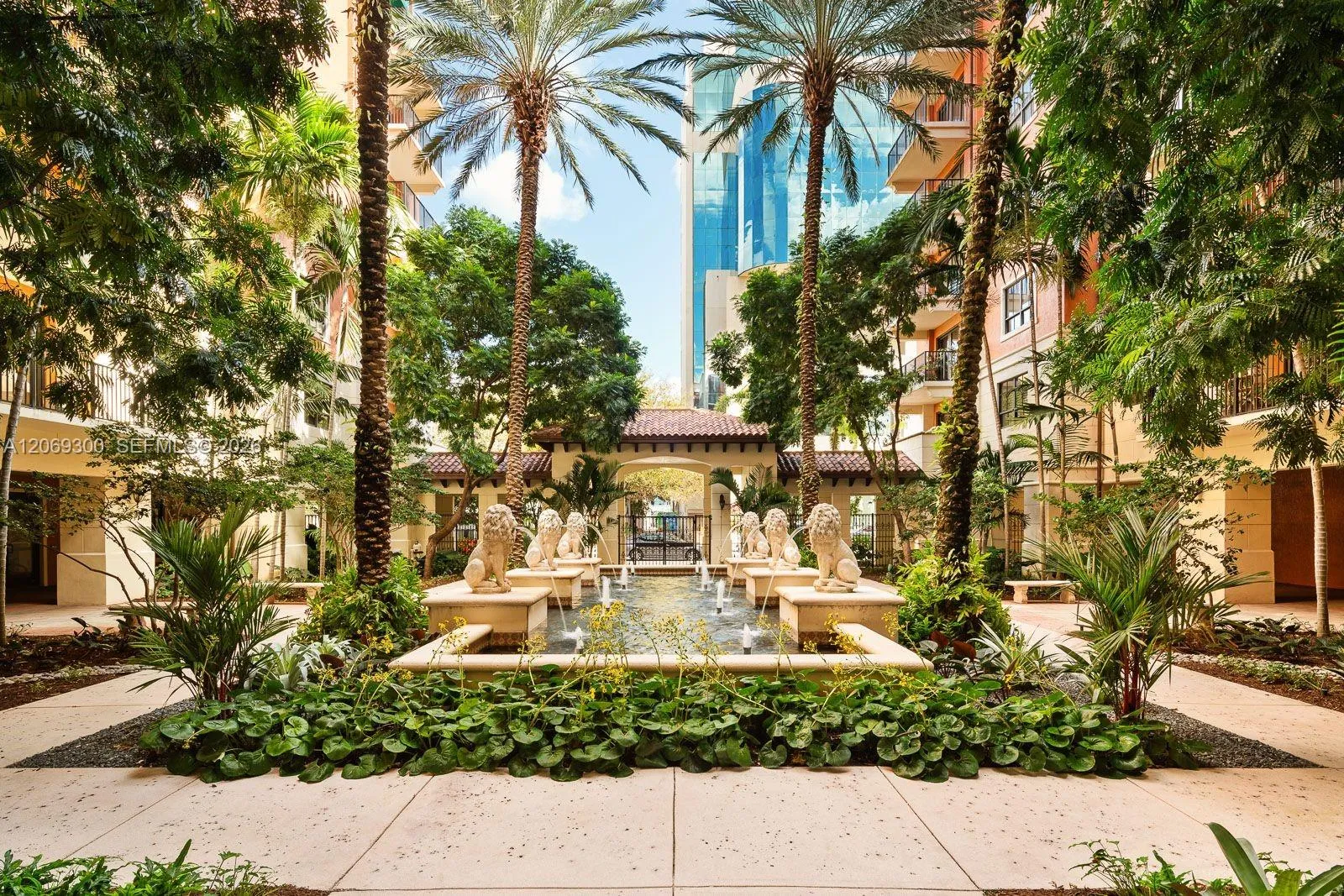 Foto de propiedad en 100 Andalusia Avenue 510, Coral Gables, FL 33134 Coral Gables con MLS# 