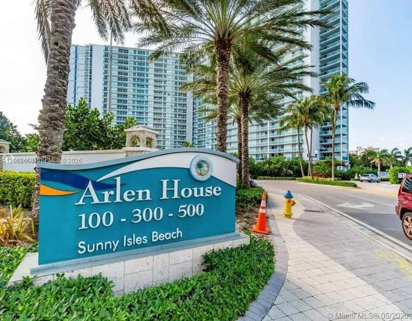 Foto de propiedad en 100 Bayview Drive 726, Sunny Isles Beach, FL 33160 Sunny Isles Beach con MLS#