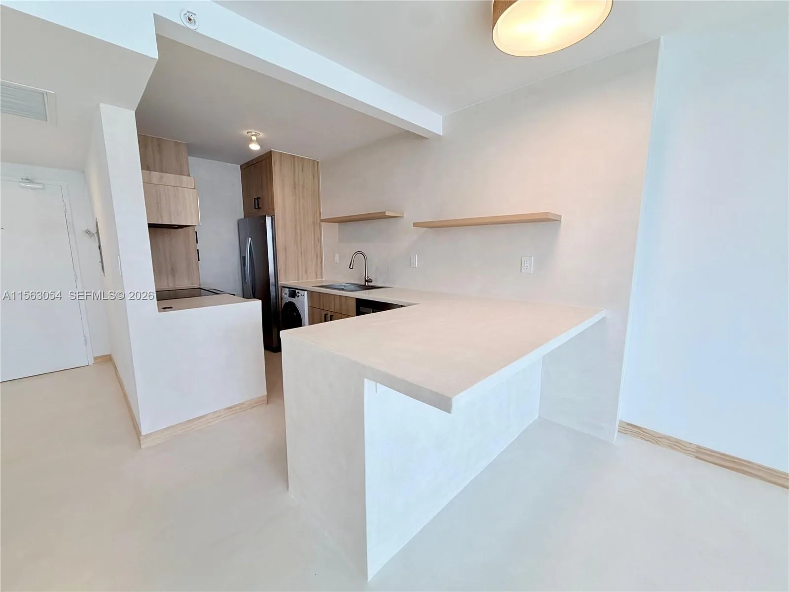 Foto de propiedad en 100 Lincoln Road 1241, Miami Beach, FL 33139 Miami Beach con MLS#