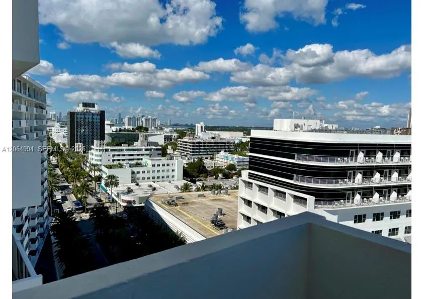 Foto de propiedad en 100 Lincoln Road 1541, Miami Beach, FL 33139 Miami Beach con MLS#