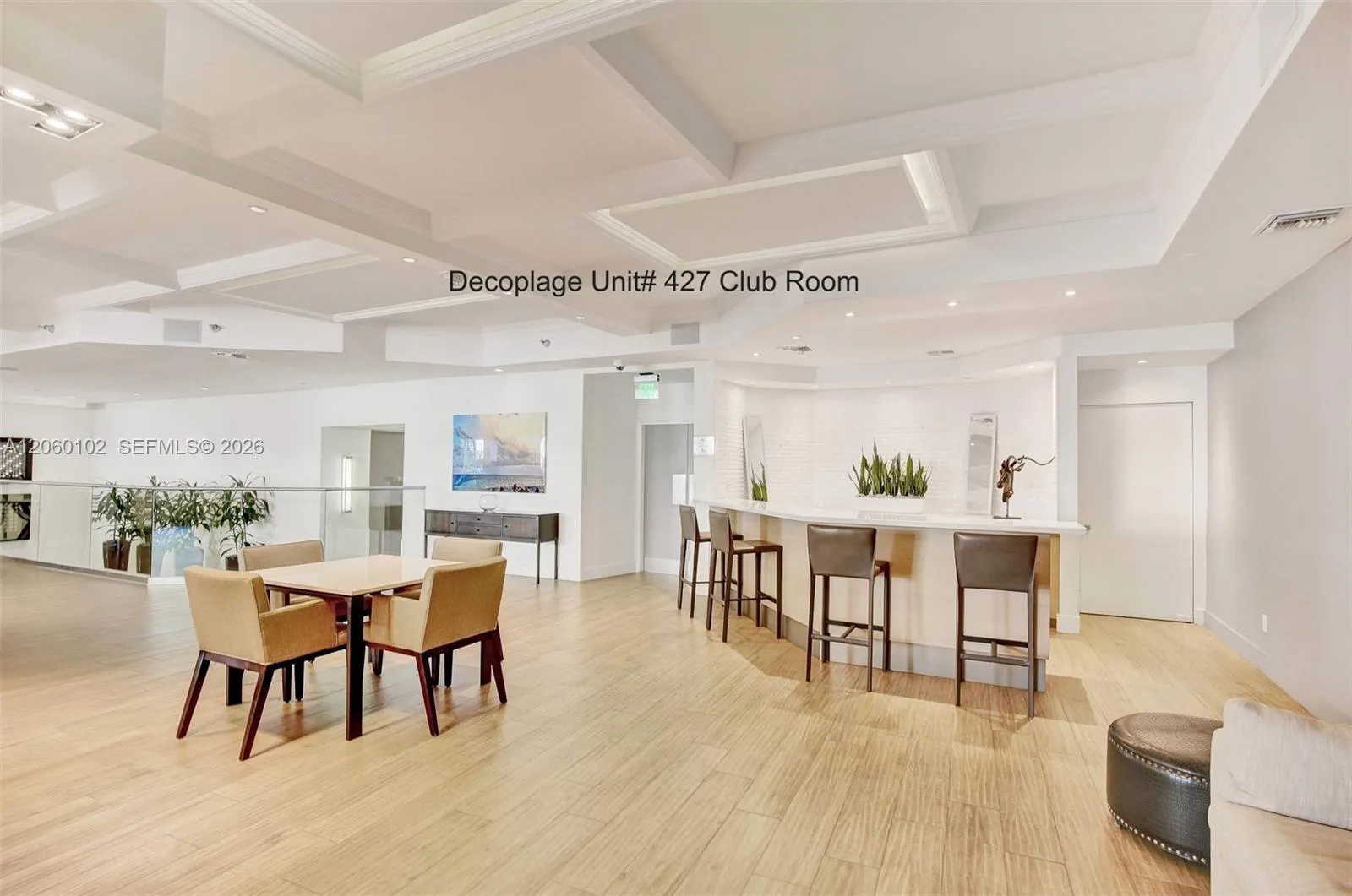 Foto de propiedad en 100 Lincoln Road 427, Miami Beach, FL 33139 Miami Beach con MLS#