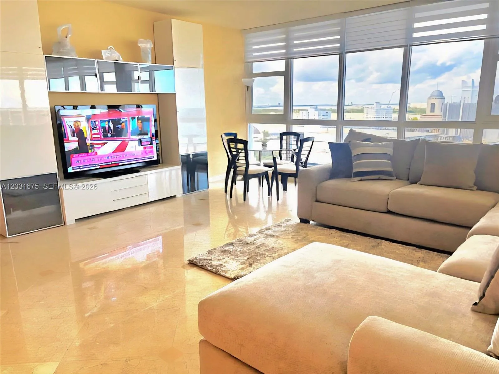 En Renta 100 Lincoln Road PH4, Miami Beach, FL 33139, Miami Beach, FL 33139