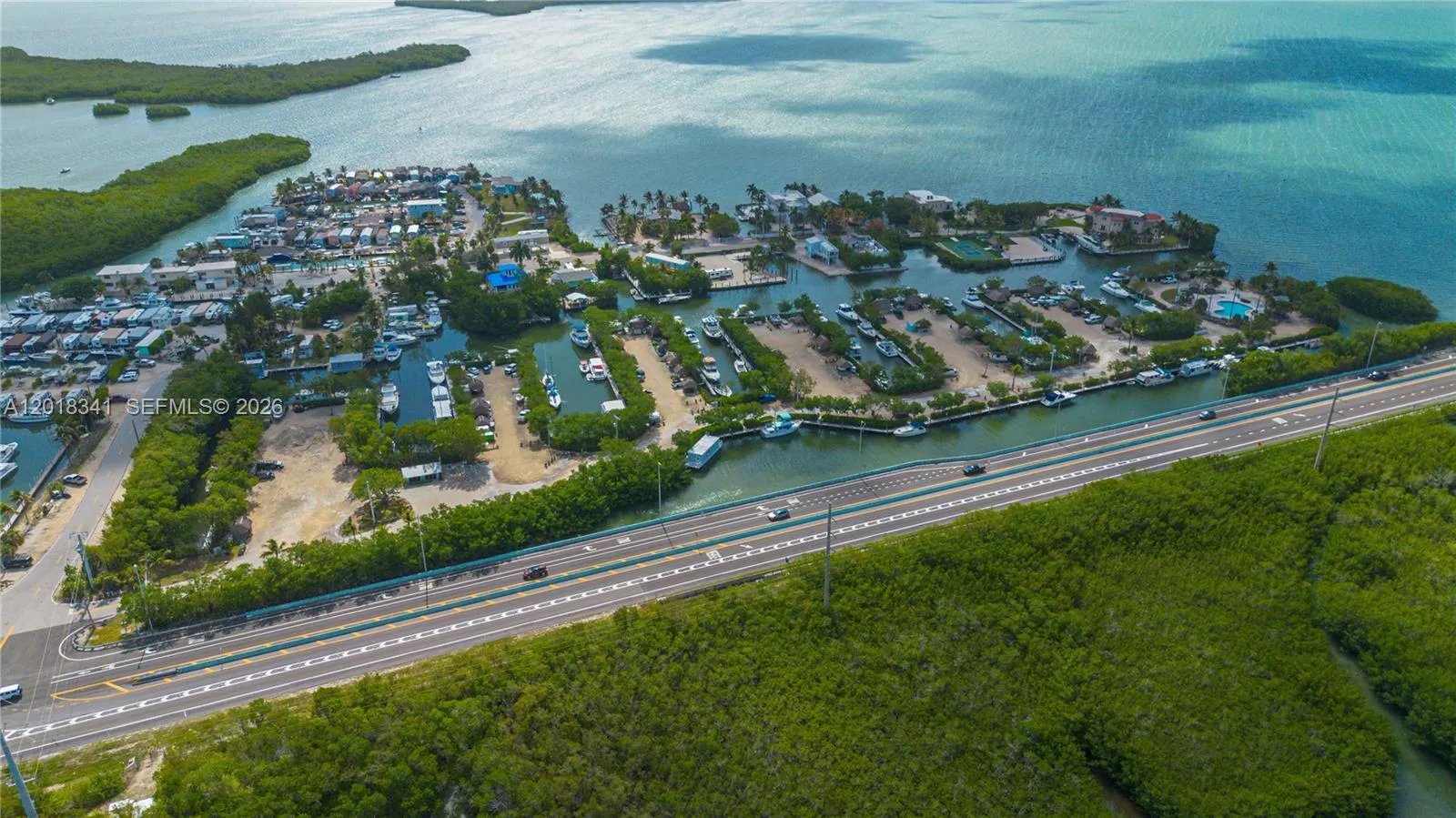 Foto de propiedad en 100 Morr Lane, Key Largo, FL 33037 Key Largo con MLS# 