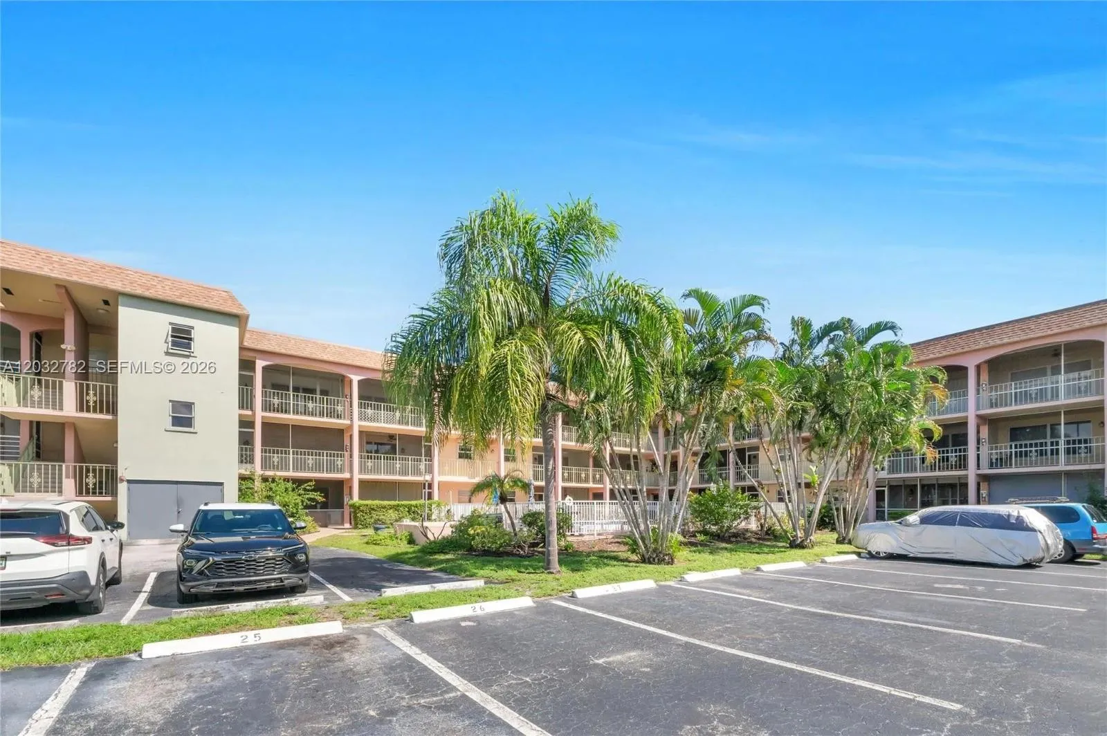 En Renta 100 SE 6th Avenue 207, Pompano Beach, FL 33060, Pompano Beach, FL 33060