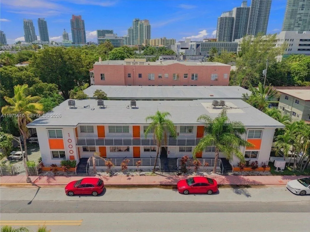 Foto de propiedad en 1000 7th Street, Miami Beach, FL 33139 Miami Beach con MLS# 