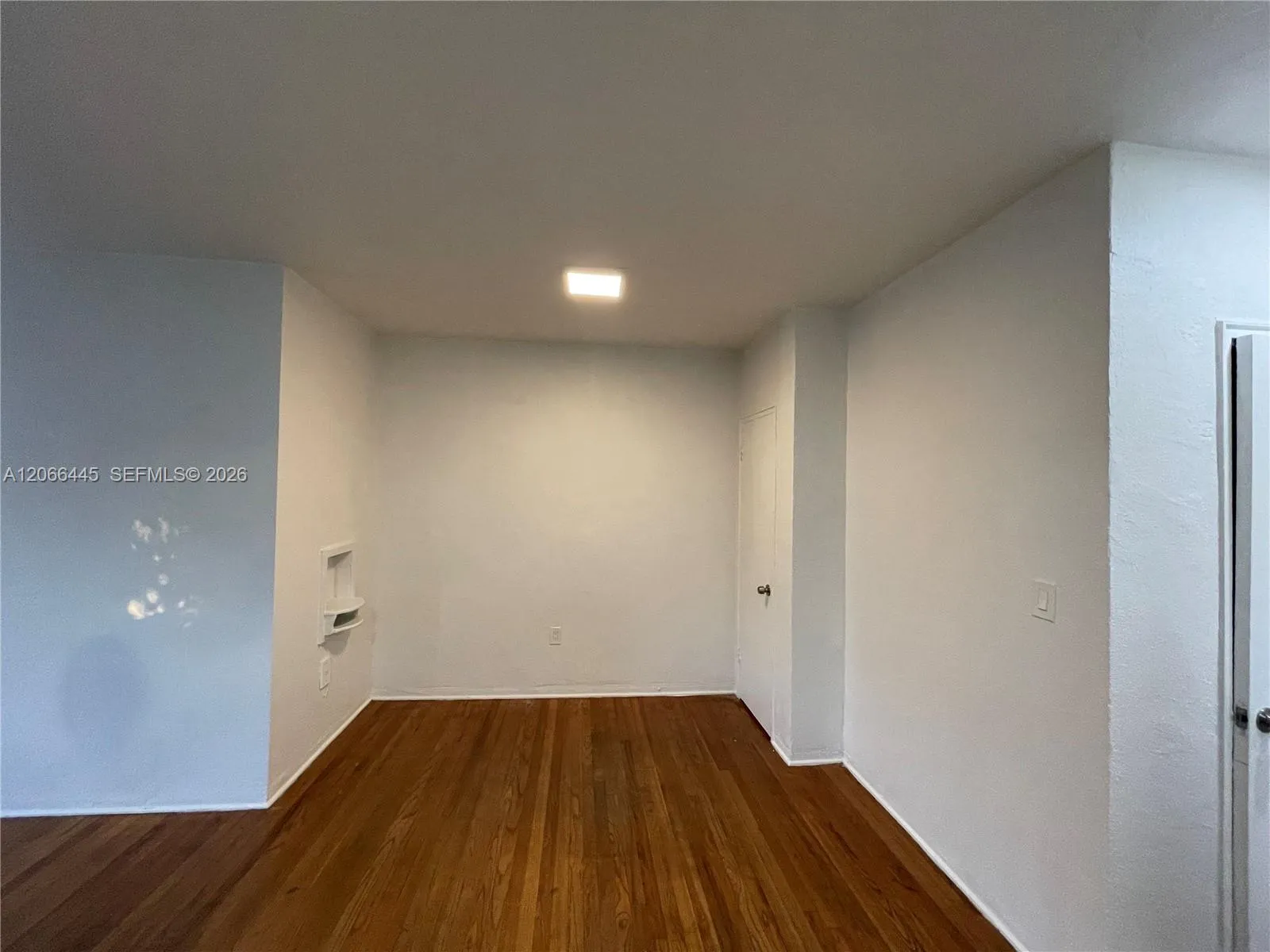 Foto de propiedad en 1000 Biarritz Drive 3, Miami Beach, FL 33141 Miami Beach con MLS# 
