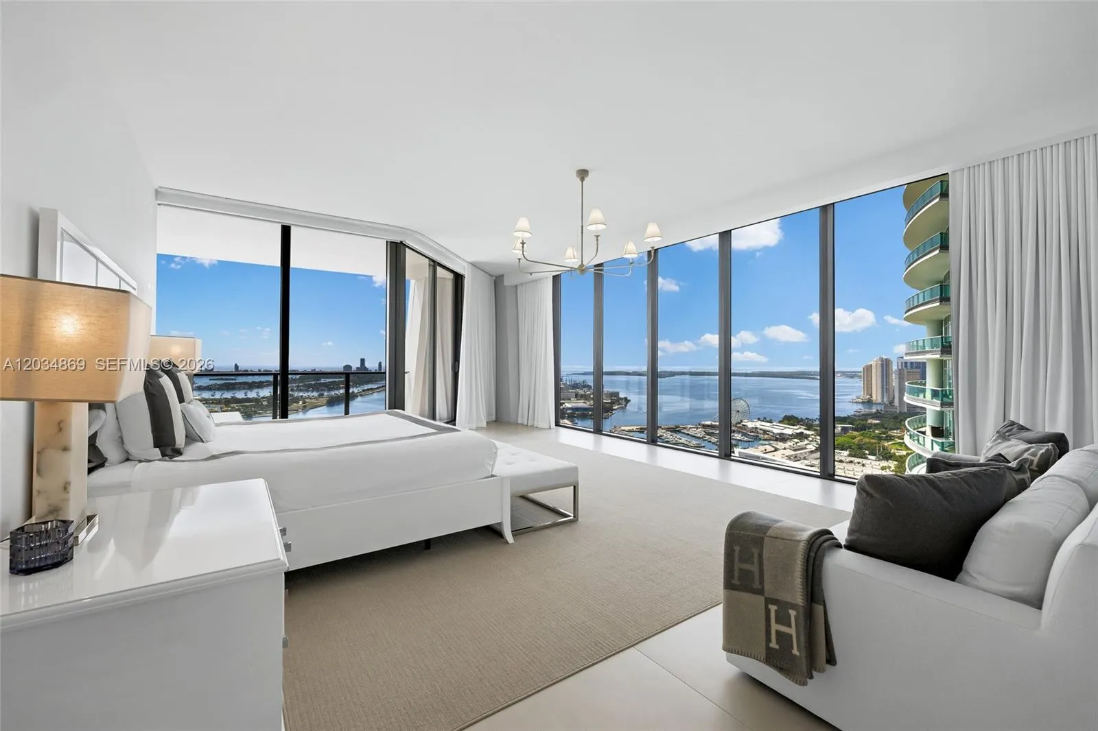 En Venta 1000 Biscayne Boulevard 3701, Miami, FL 33132, Miami, FL 33132