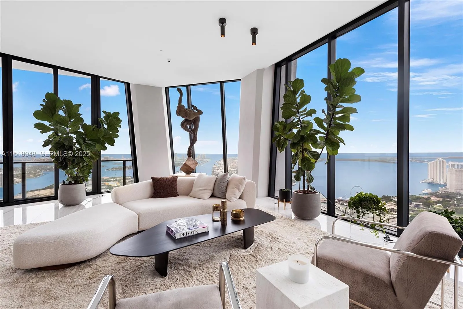 En Venta 1000 Biscayne Boulevard 5501, Miami, FL 33132, Miami, FL 33132