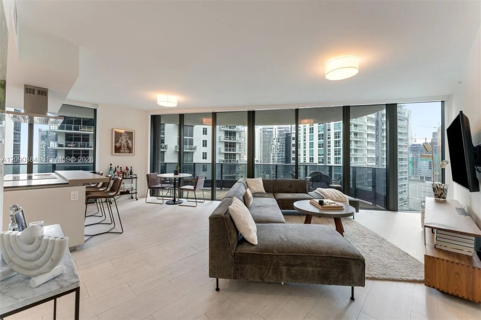 En Venta 1000 Brickell Plaza 2401, Miami, FL 33131, Miami, FL 33131