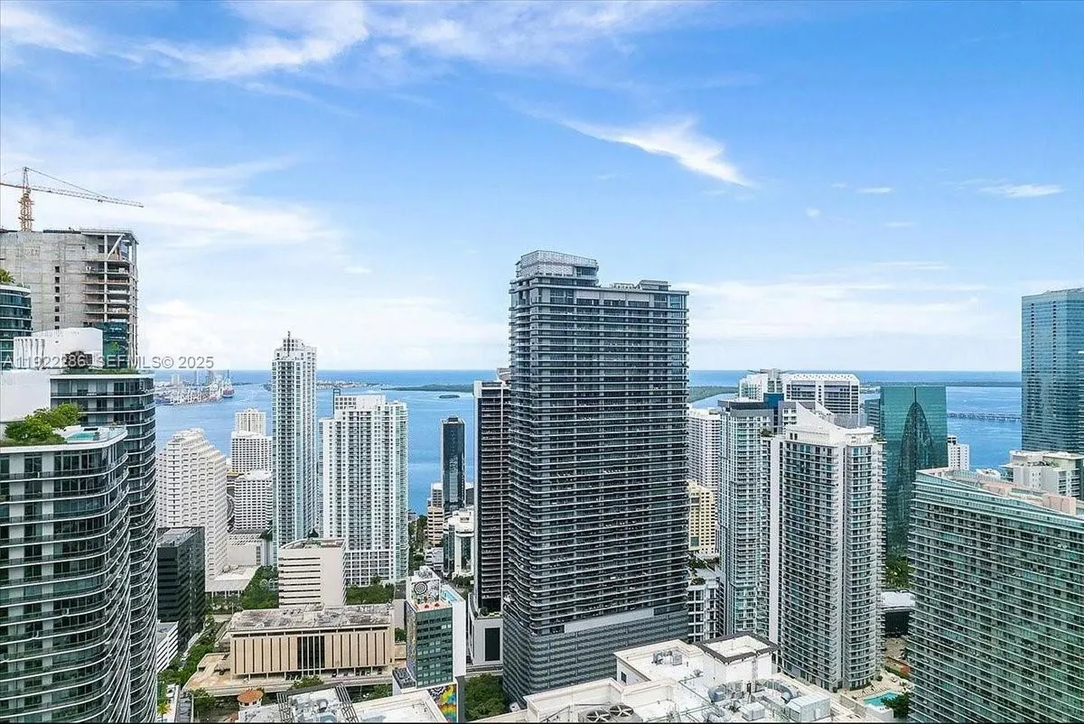 Foto de propiedad en 1000 Brickell Plaza 3211, Miami, FL 33131 Miami con MLS# 