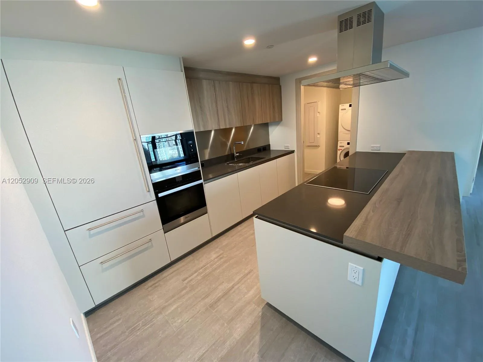 En Renta 1000 Brickell Plaza 3309, Miami, FL 33131, Miami, FL 33131