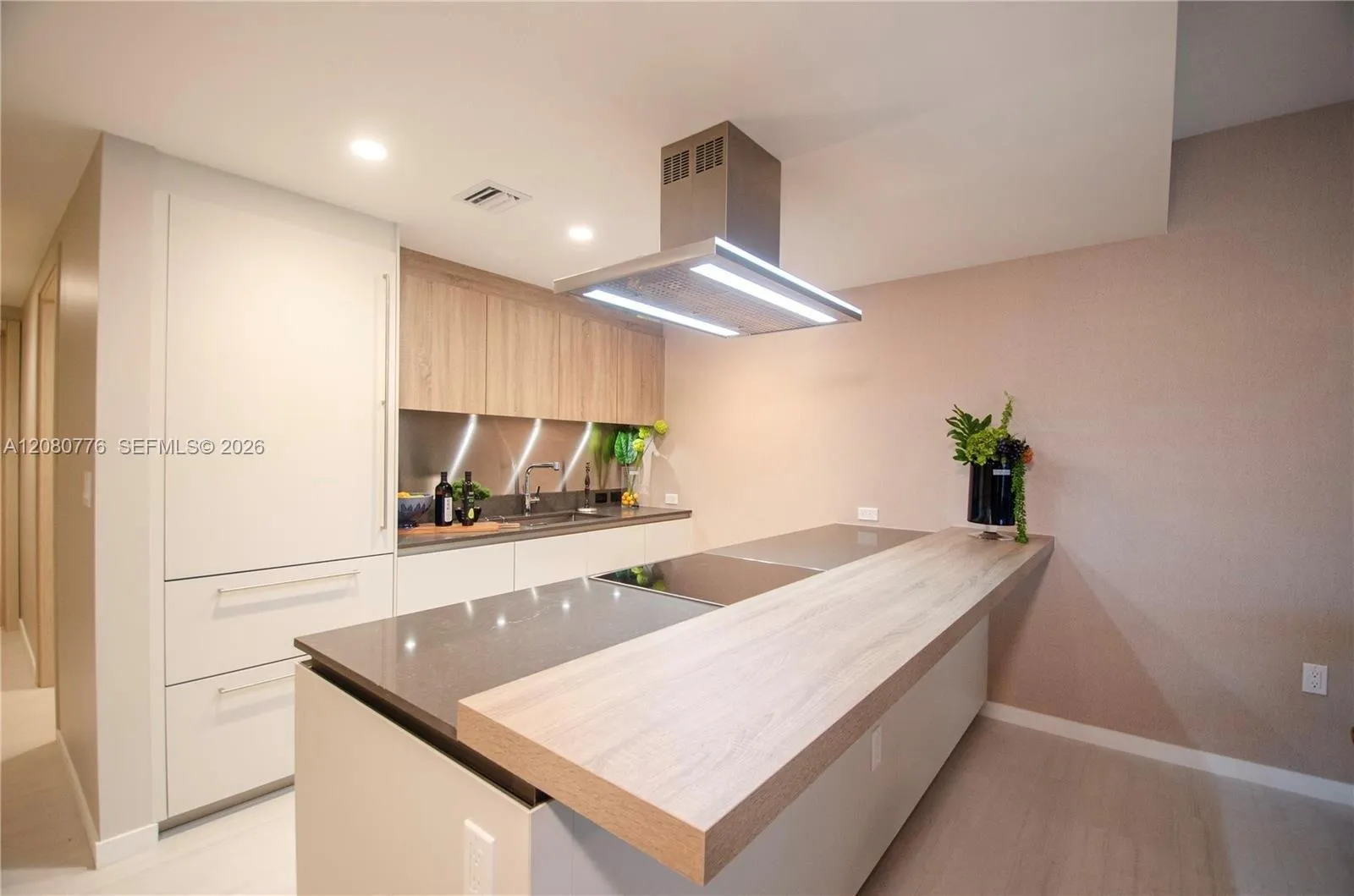 Foto de propiedad en 1000 Brickell Plaza 4207, Miami, FL 33131 Miami con MLS#
