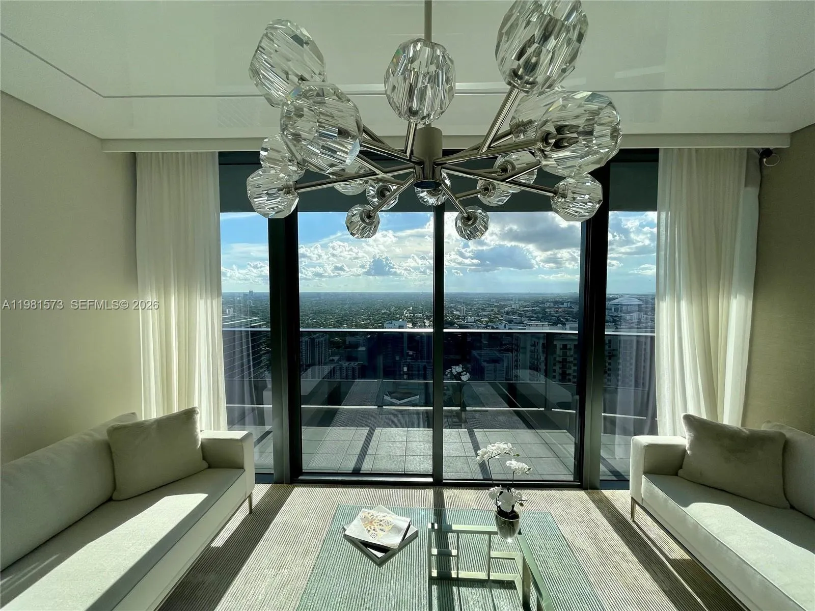Vendido 1000 Brickell Plaza 4410, Miami, FL 33131, Miami, FL 33131