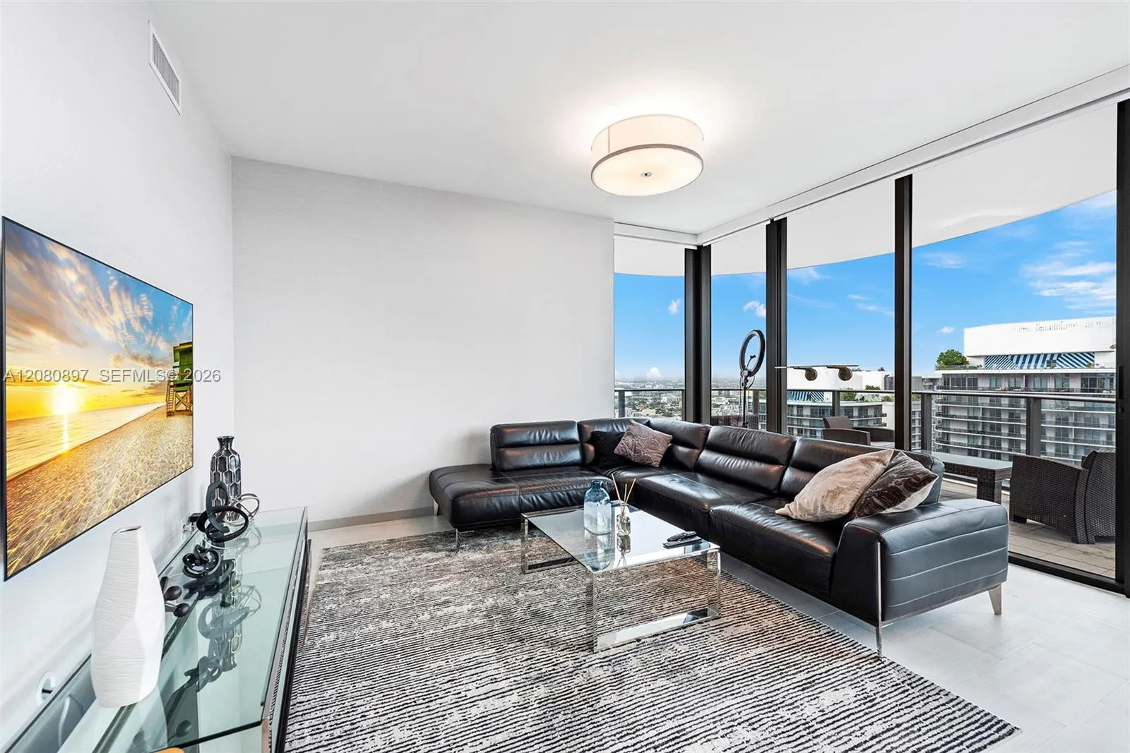 Foto de propiedad en 1000 Brickell Plaza PH5307, Miami, FL 33131 Miami con MLS#