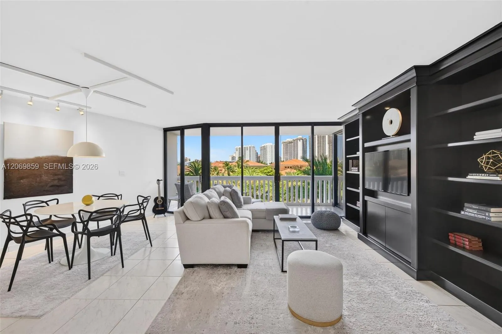 Foto de propiedad en 1000 Island Boulevard 405, Aventura, FL 33160 Aventura con MLS# 