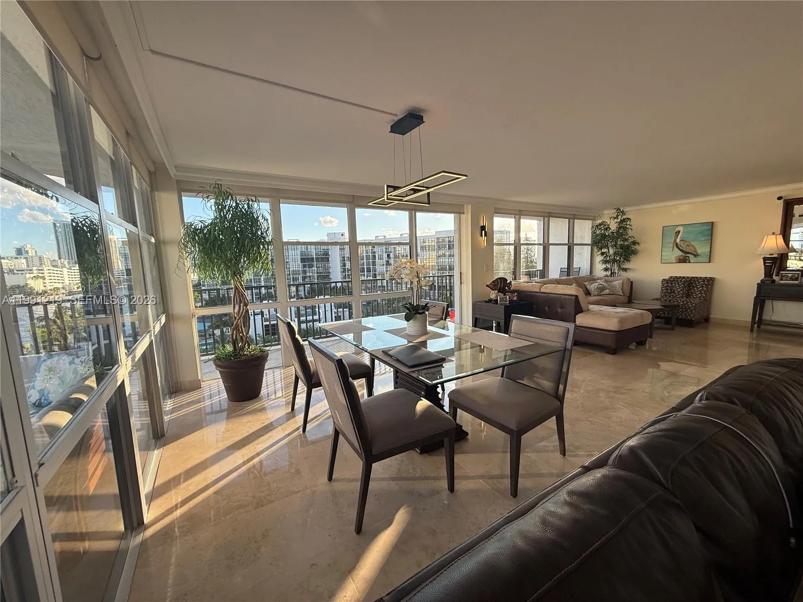 Foto de propiedad en 1000 Parkview Drive 720, Hallandale Beach, FL 33009 Hallandale Beach con MLS#
