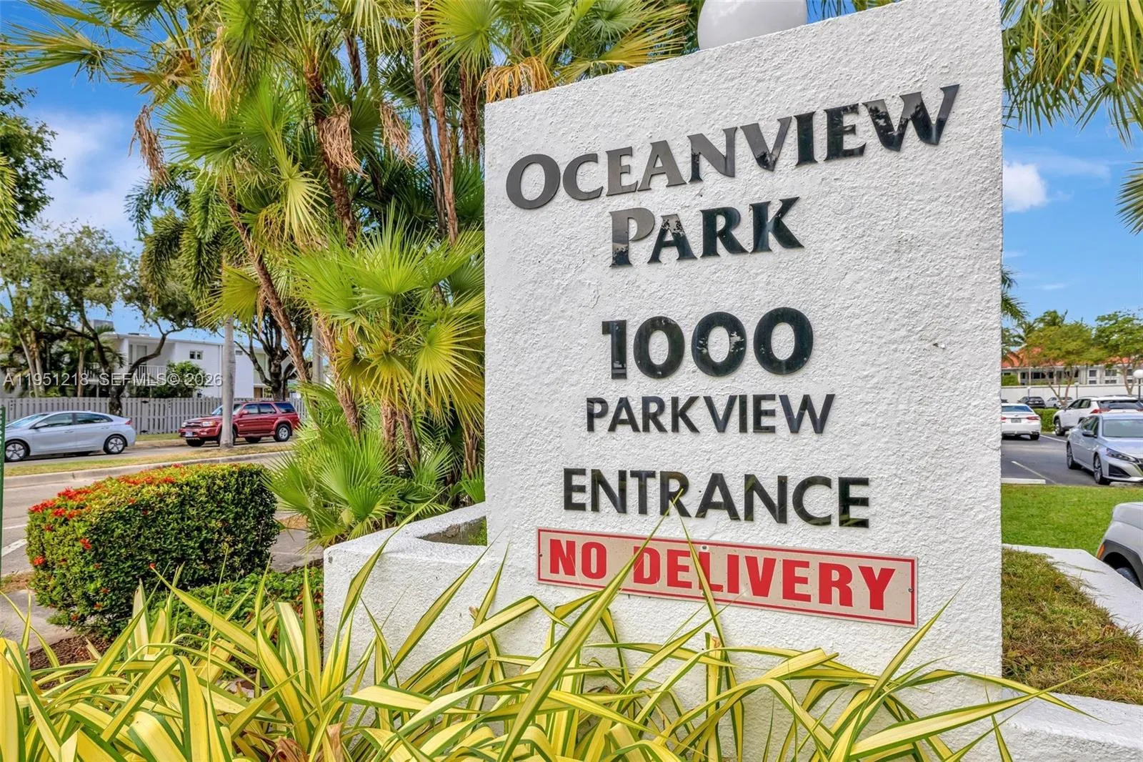 Foto de propiedad en 1000 Parkview Drive 806, Hallandale Beach, FL 33009 Hallandale Beach con MLS#