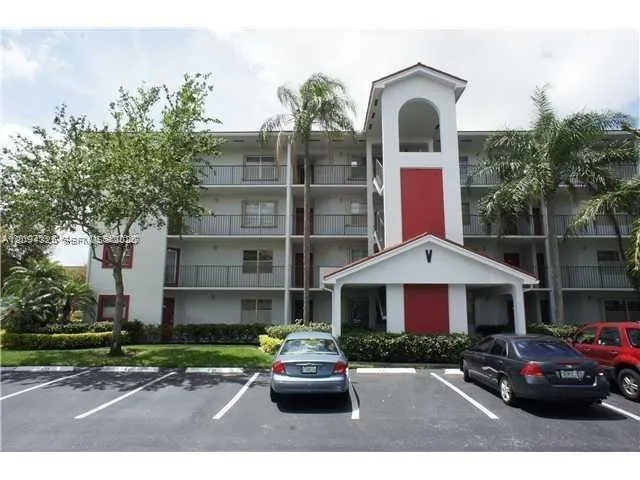 En Renta 1000 SW 128th Terrace 303V, Pembroke Pines, FL 33027, Pembroke Pines, FL 33027