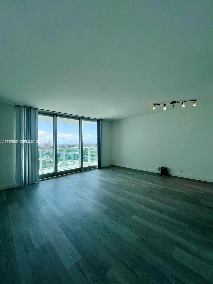 En Renta 1000 West Avenue 1431, Miami Beach, FL 33139, Miami Beach, FL 33139