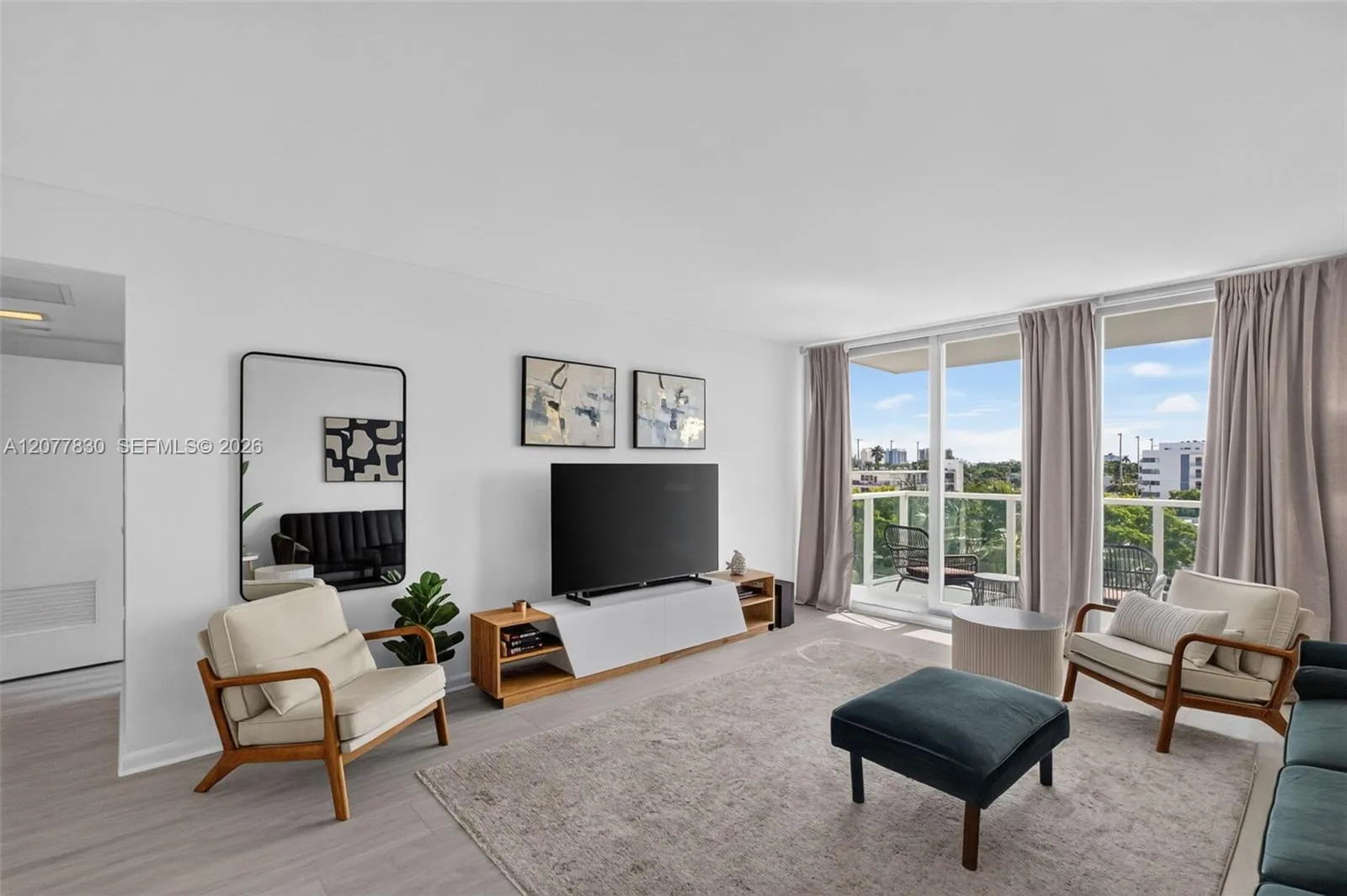 Foto de propiedad en 1000 West Avenue 509, Miami Beach, FL 33139 Miami Beach con MLS# 
