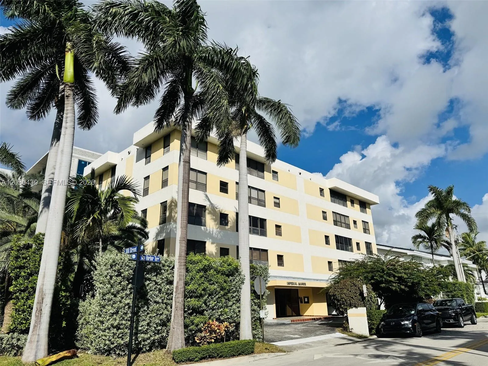 En Renta 10000 Bay Harbor Terrace 201-A, Bay Harbor Islands, FL 33154, Bay Harbor Islands, FL 33154