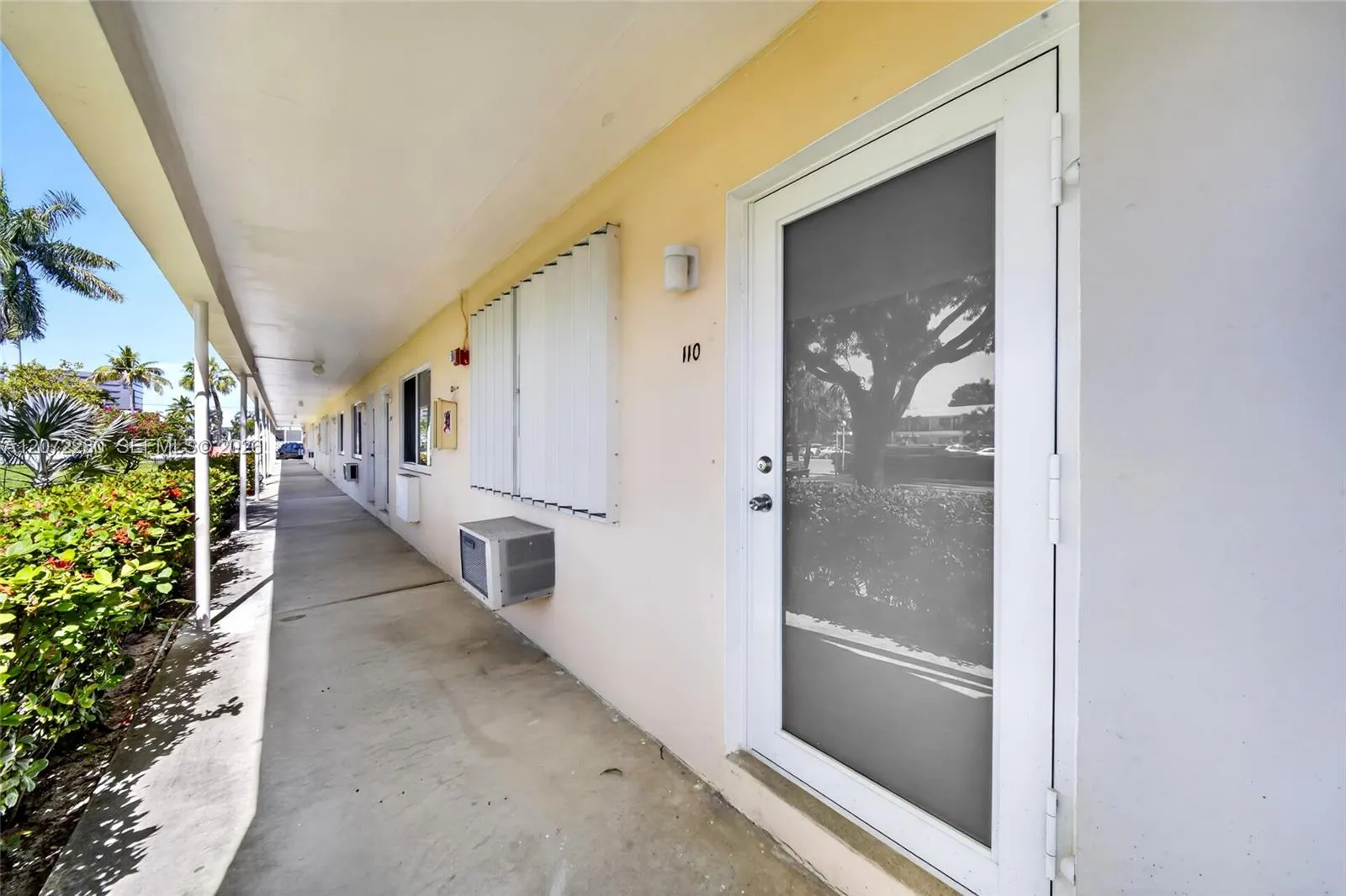 En Venta 1001 Atlantic Shores Boulevard 110, Hallandale Beach, FL 33009, Hallandale Beach, FL 33009