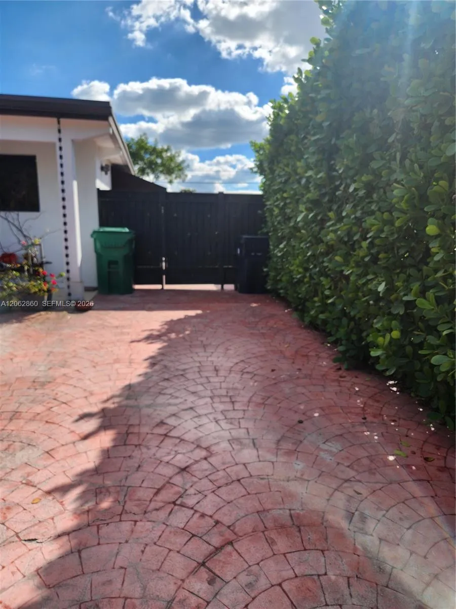 En Renta 10020 SW 213th Terrace 0, Cutler Bay, FL 33189, Cutler Bay, FL 33189