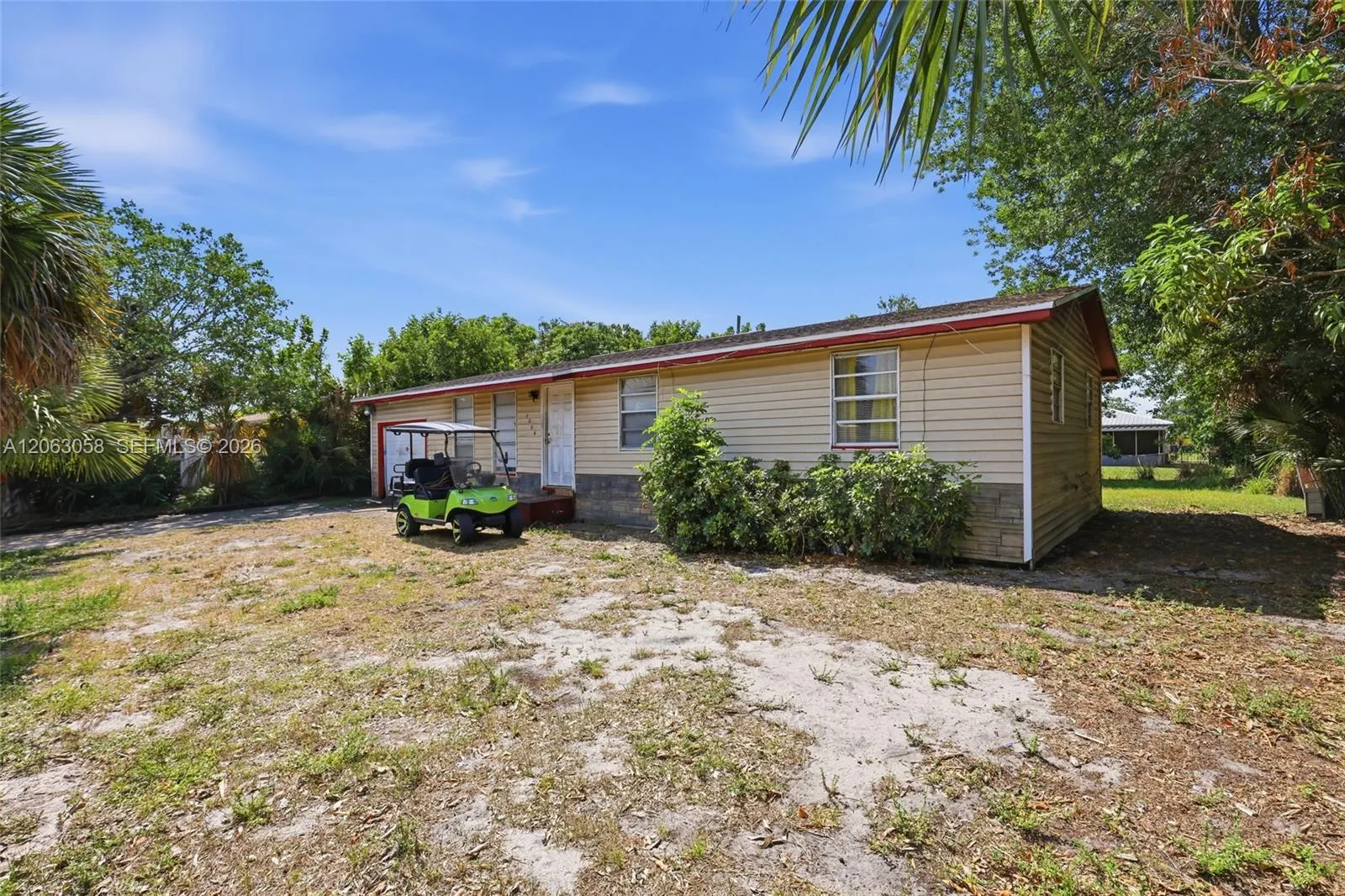 Foto de propiedad en 1004 Kentucky, Clewiston, FL 33440 Clewiston con MLS# 