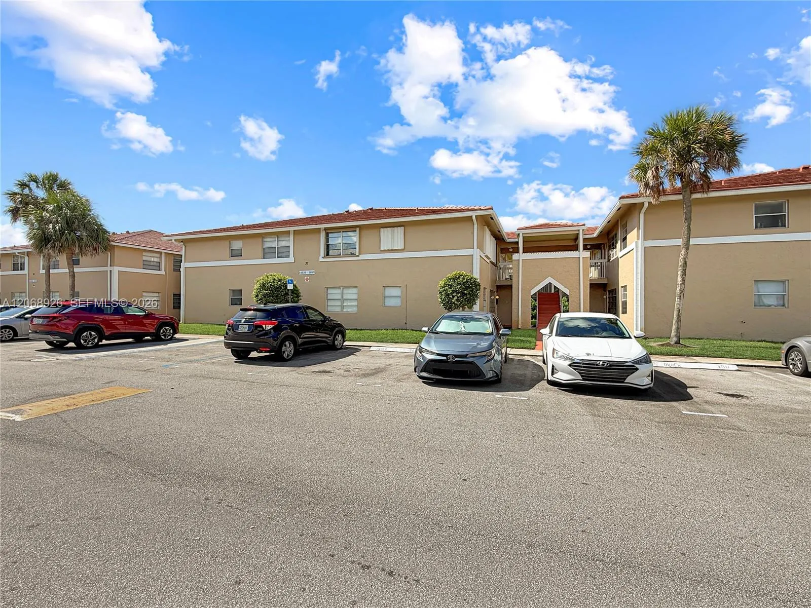 En Venta 10056 Twin Lakes Drive 37-D, Coral Springs, FL 33071, Coral Springs, FL 33071