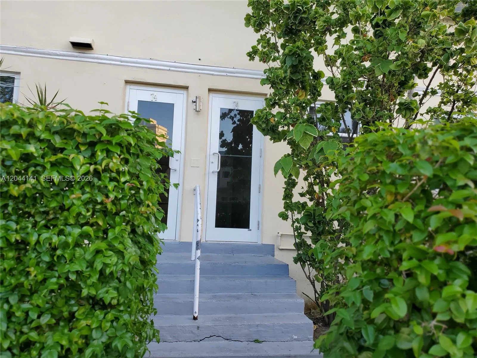Foto de propiedad en 10074 E Bay Harbor Drive 74A, Bay Harbor Islands, FL 33154 Bay Harbor Islands con MLS# 