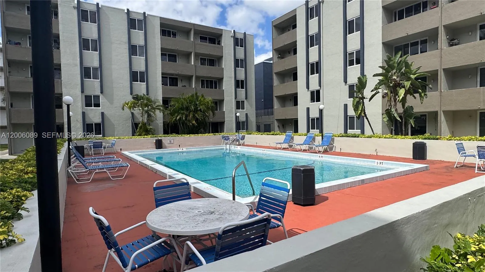 Foto de propiedad en 10090 NW 80th Court 1203, Hialeah Gardens, FL 33016 Hialeah Gardens con MLS# 