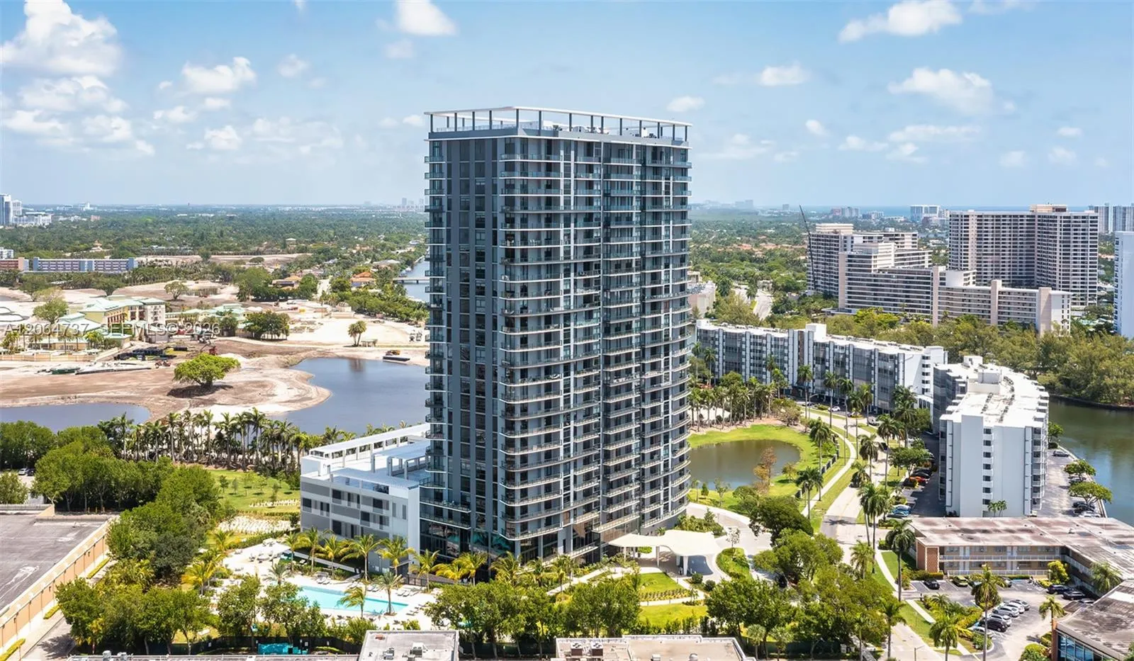 Alquilada 101 Diplomat Parkway 1909, Hallandale Beach, FL 33009, Hallandale Beach, FL 33009