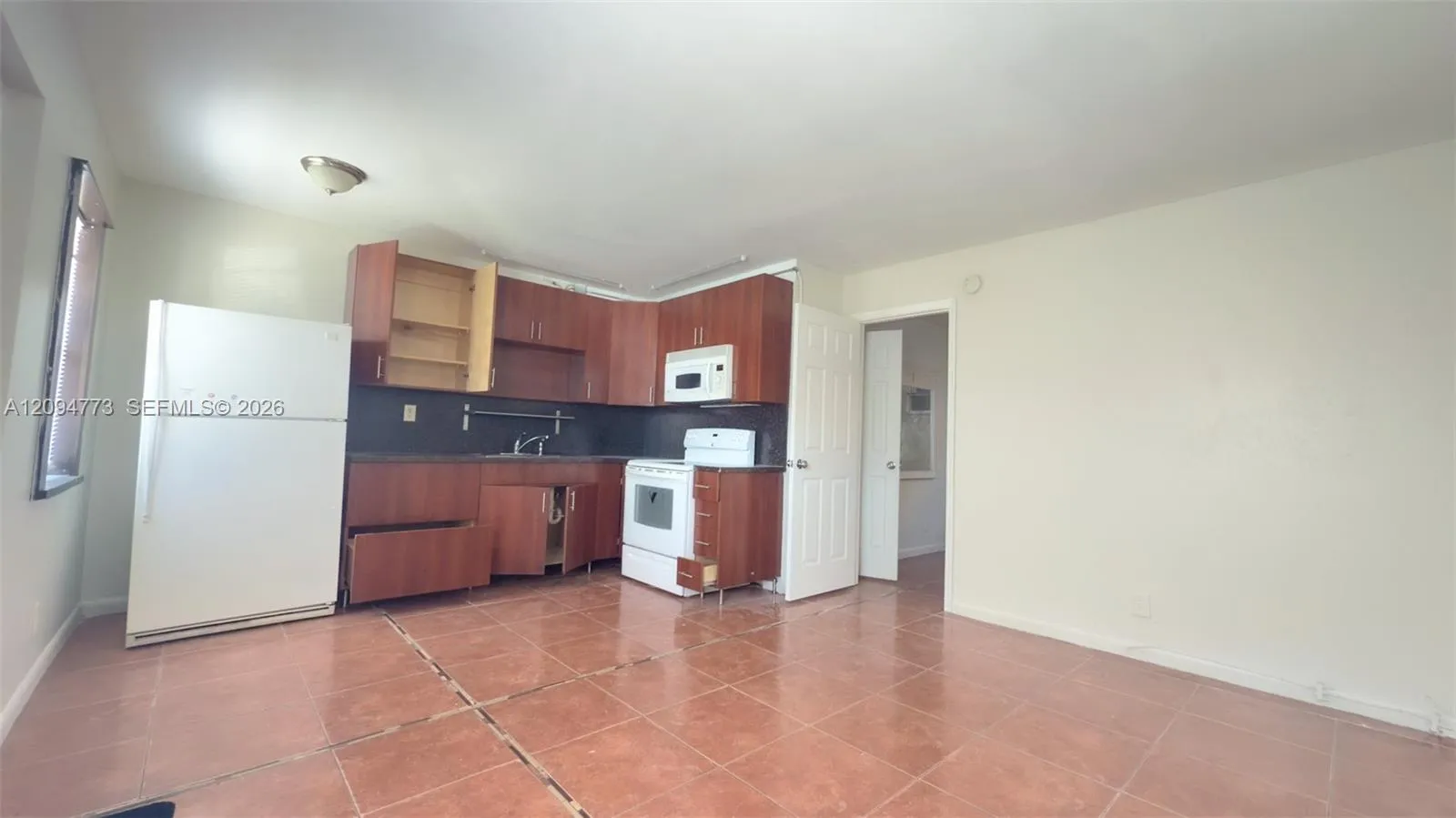 En Renta 101 NE 41st Street C48, Oakland Park, FL 33334, Oakland Park, FL 33334
