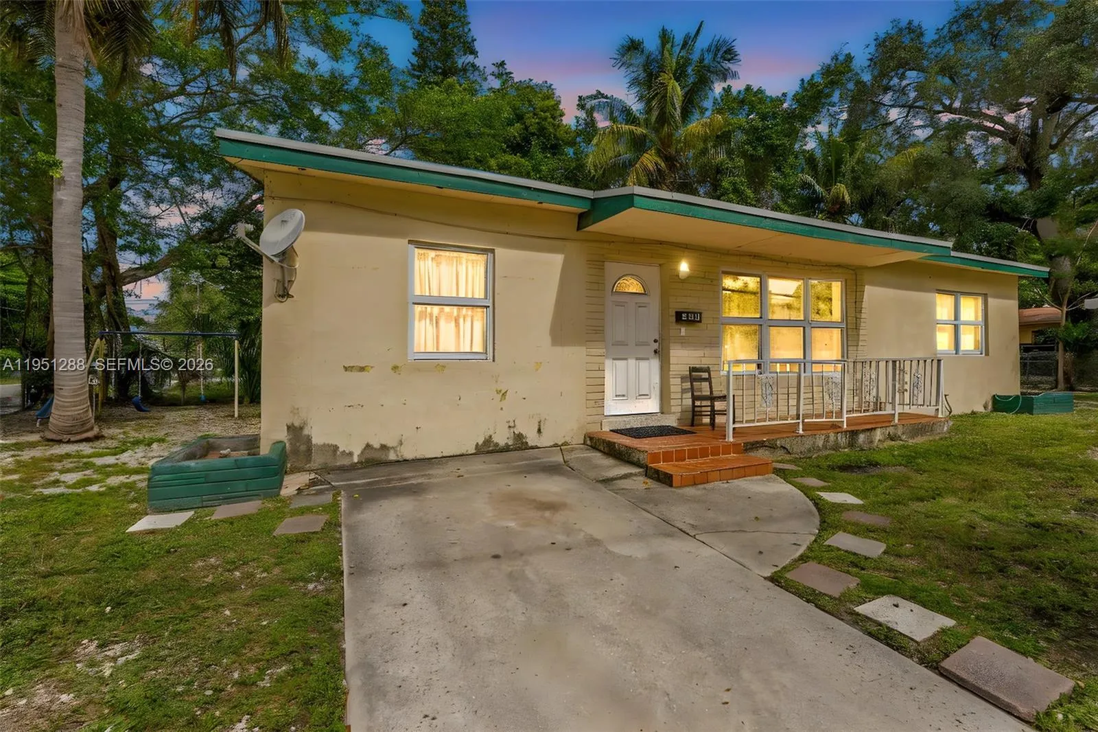 Foto de propiedad en 101 NE 63rd Street, Miami, FL 33138 Miami con MLS# 