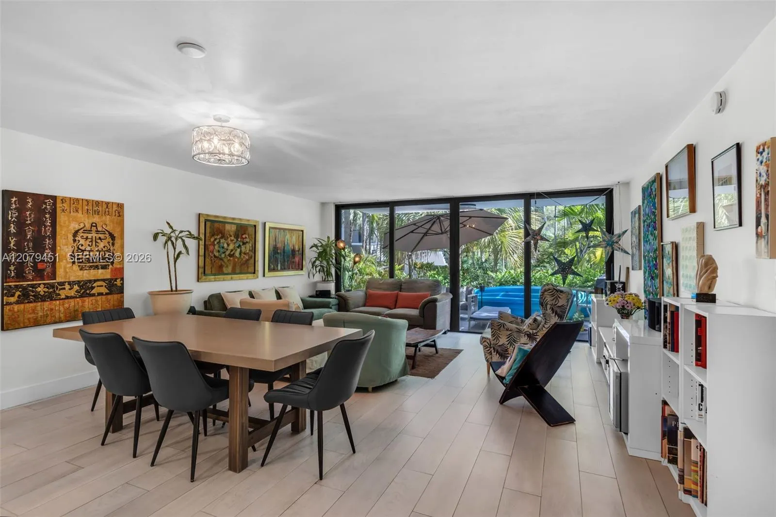 Foto de propiedad en 101 Ocean Lane Drive 1011, Key Biscayne, FL 33149 Key Biscayne con MLS# 