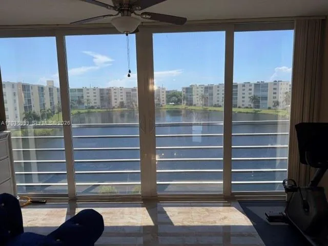 Foto de propiedad en 101 SE 3rd Avenue 506, Dania Beach, FL 33004 Dania Beach con MLS# 