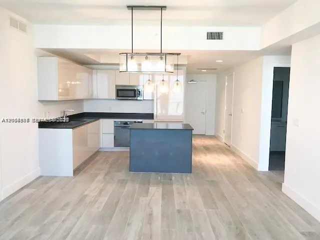 Foto de propiedad en 1010 Brickell Avenue 4609, Miami, FL 33131 Miami con MLS# 