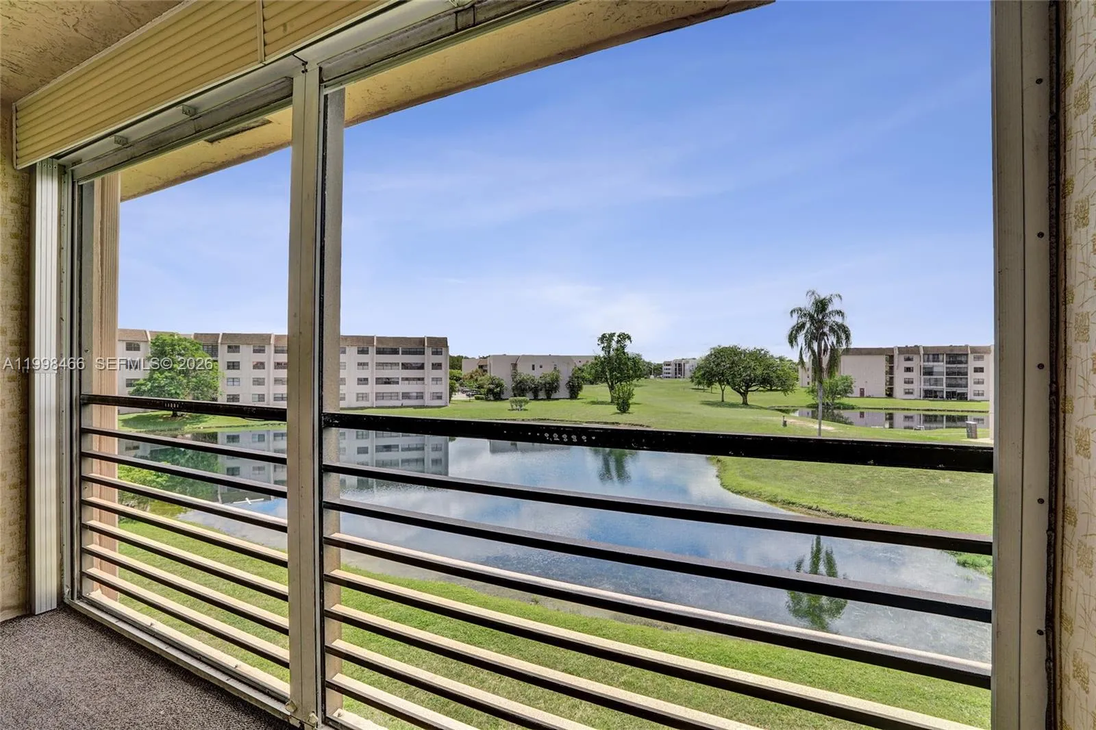 Foto de propiedad en 10100 NW 30th Court 310, Sunrise, FL 33322 Sunrise con MLS# 