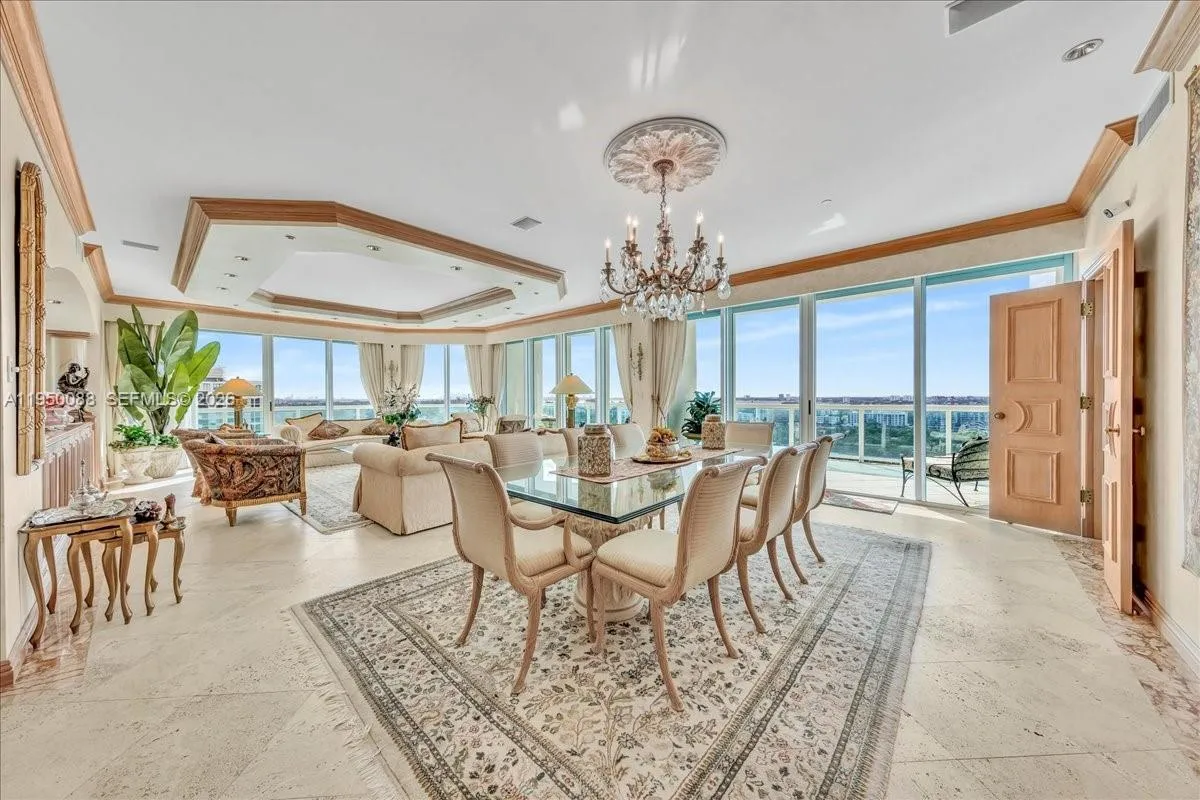 Foto de propiedad en 10101 Collins Avenue 16B, Bal Harbour, FL 33154 Bal Harbour con MLS# 
