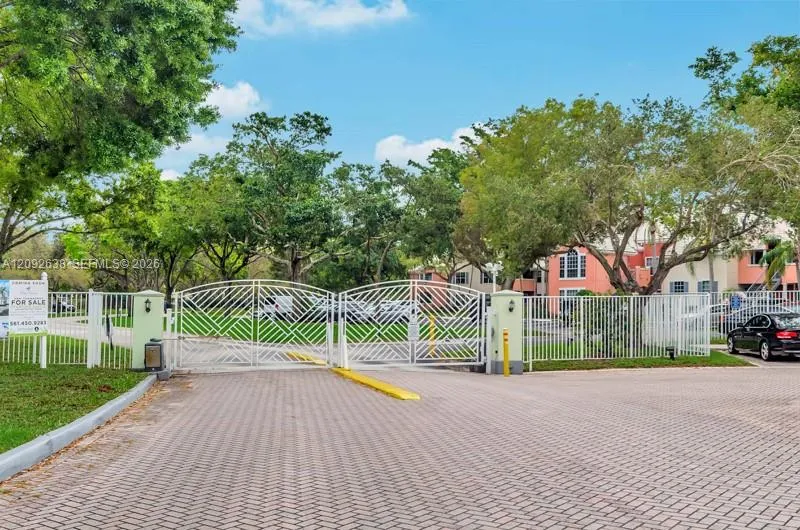 En Venta 1011 Crystal Way C, Delray Beach, FL 33444, Delray Beach, FL 33444