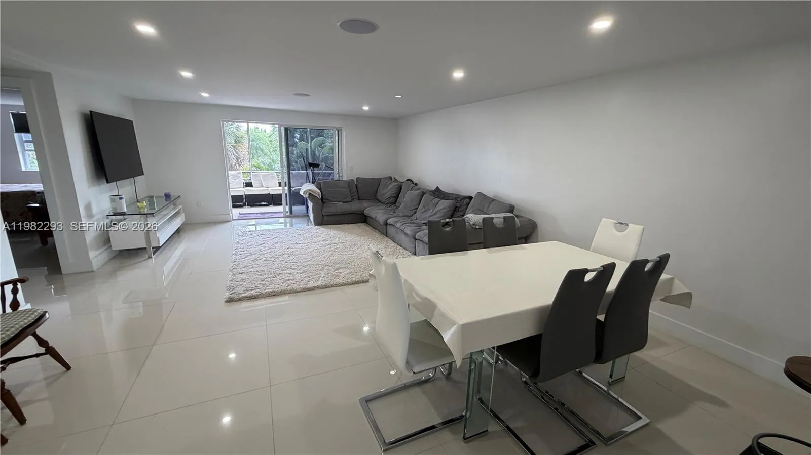 Vendido 10110 Boca Entrada Boulevard 305, Boca Raton, FL 33428, Boca Raton, FL 33428